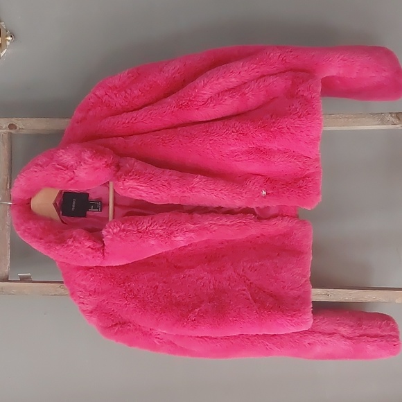 Forever 21 Jackets & Coats Hot Pink Fuzzy Crop Coat Poshmark